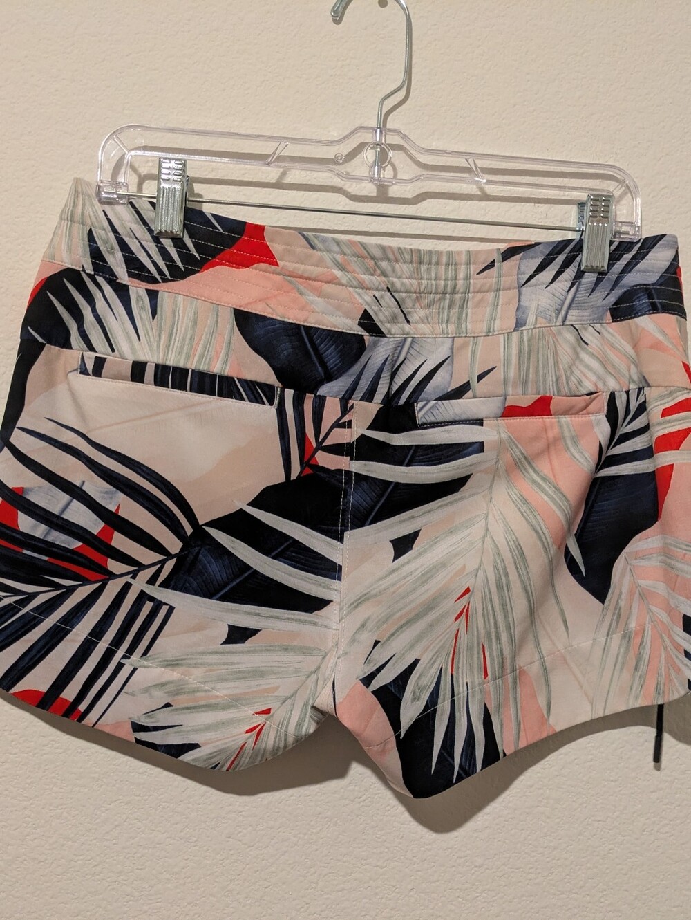 ATHLETA Tropical Hudson Boardshorts Swim shorts 4